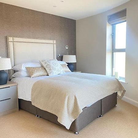 Luxury Converted Water Tower In Flockton Villa Emley Esterno foto